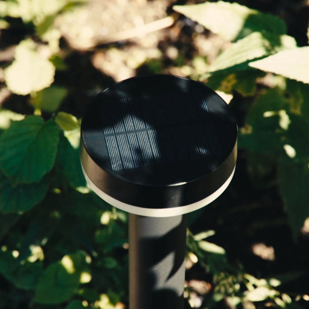 Solar-Stehlampe Guus | Bewegungssensor - Warmweiss - USB wiederaufladbar - Aluminium – Bild 3