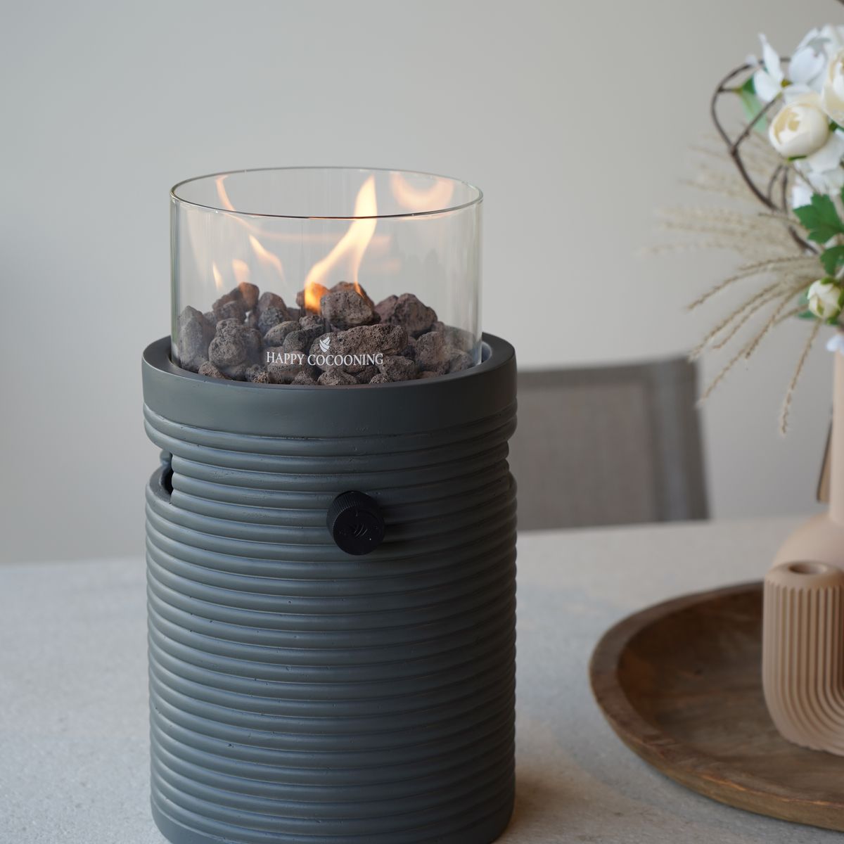 Lumi Groove Tischgaslaterne Anthrazit – Bild 5